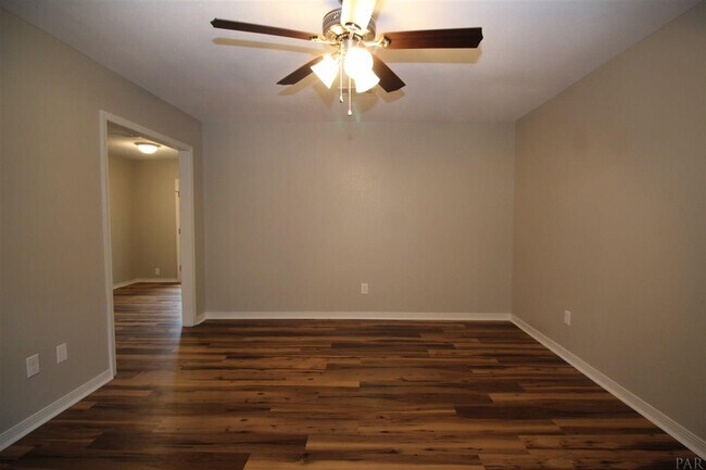 Foto del edificio - 6516 Hunter St