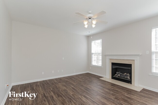 Foto del edificio - 14800 Asheton Creek Dr