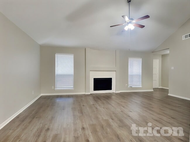 Building Photo - 7102 Tara Blue Ridge Dr