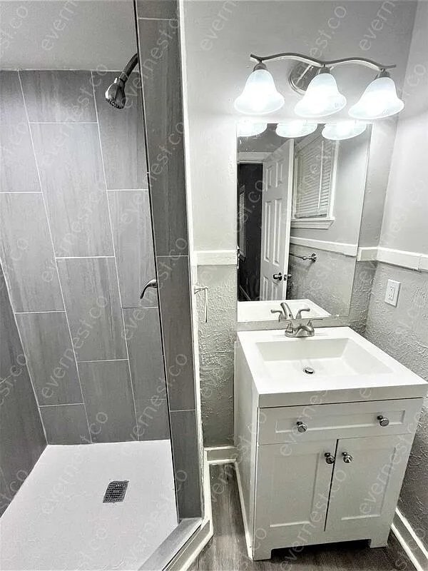 Foto del edificio - 4128 Carol Dr