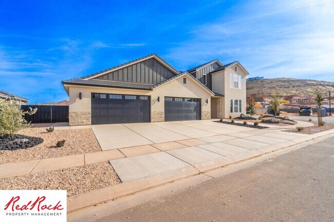 Building Photo - 7 Bedroom Home with 5 Car Garage