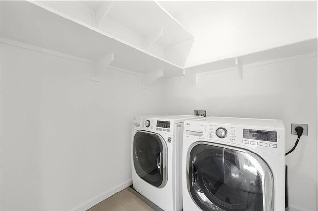 Photo - 22809 Filbert St Townhome