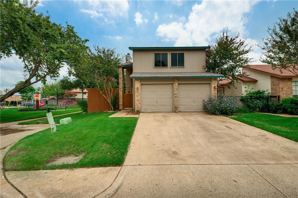 Primary Photo - 2928 Antares Cir