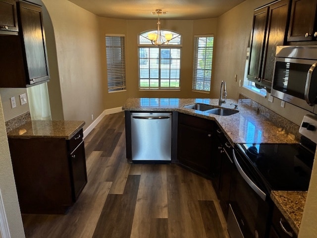 Foto del edificio - 2537 E Kent Ave