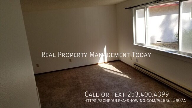 Foto del edificio - 6115 Glen Mary Ln SE