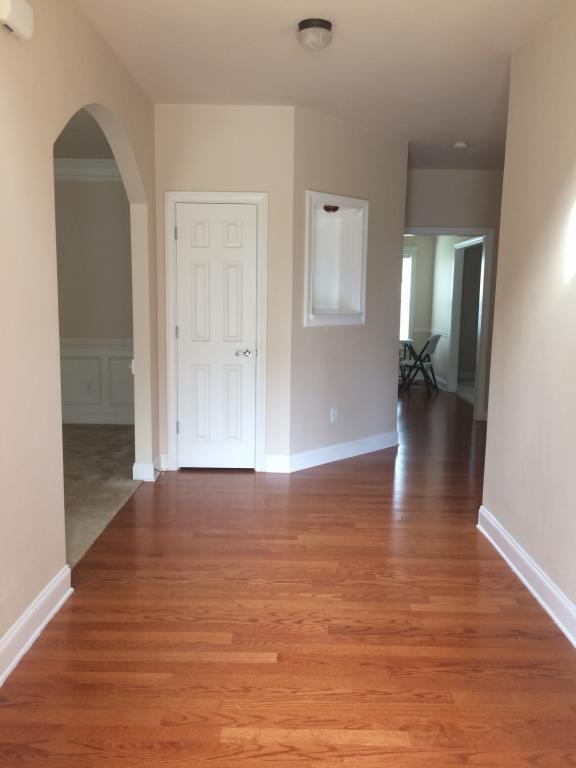 Building Photo - 898 Pine Cove Dr