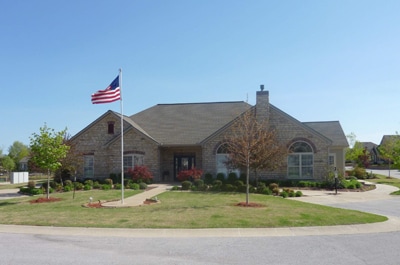 clubhouse - 2100 W New Hope Rd