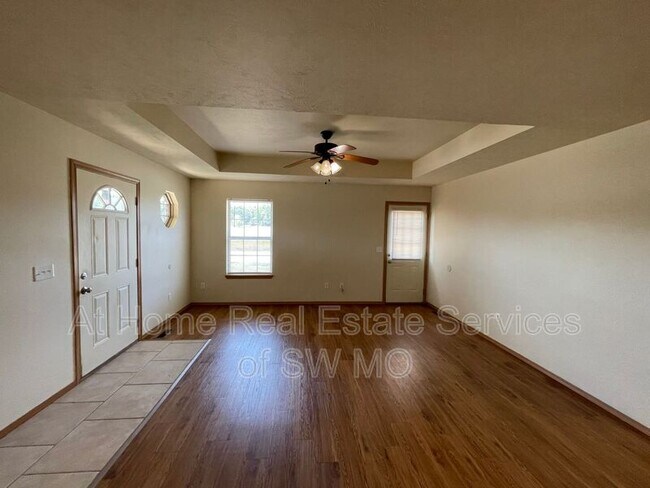 Building Photo - 5601 N Purple Ln
