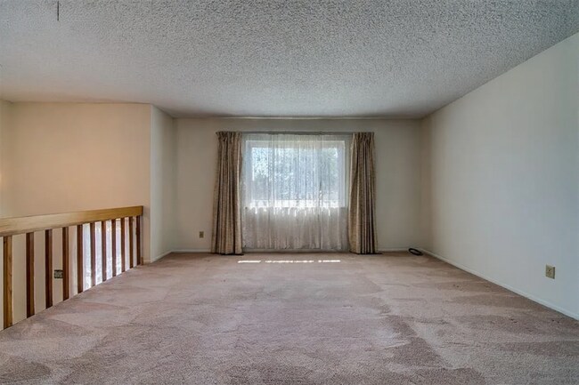 Foto del edificio - 501 Corte Sol