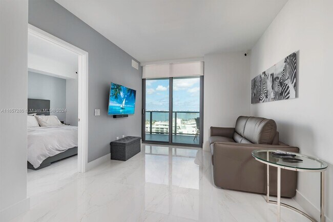 Foto del edificio - 501 NE 31st St