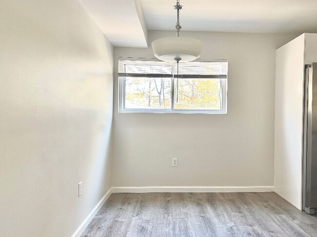 Foto del edificio - 604 Homeland Ave