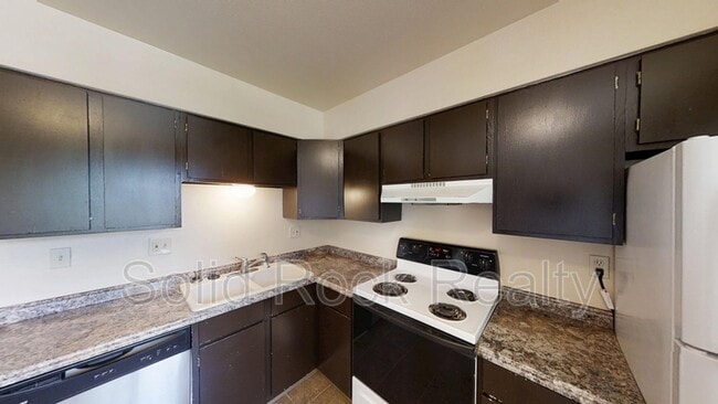 Photo - 1801 Eagle View Dr Apartment