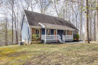 Building Photo - 1053 Tanger Ct