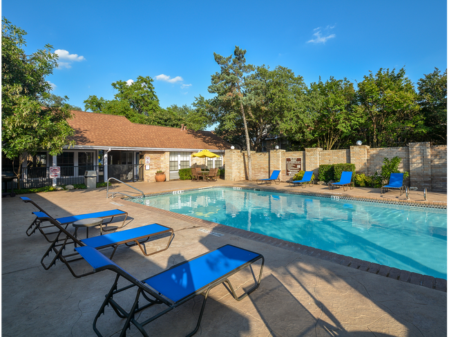 Stoneleigh Apartments - Apartments in San Antonio, TX | Apartments.com