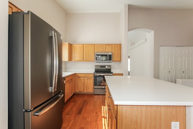 Building Photo - 18407 N 111th Dr