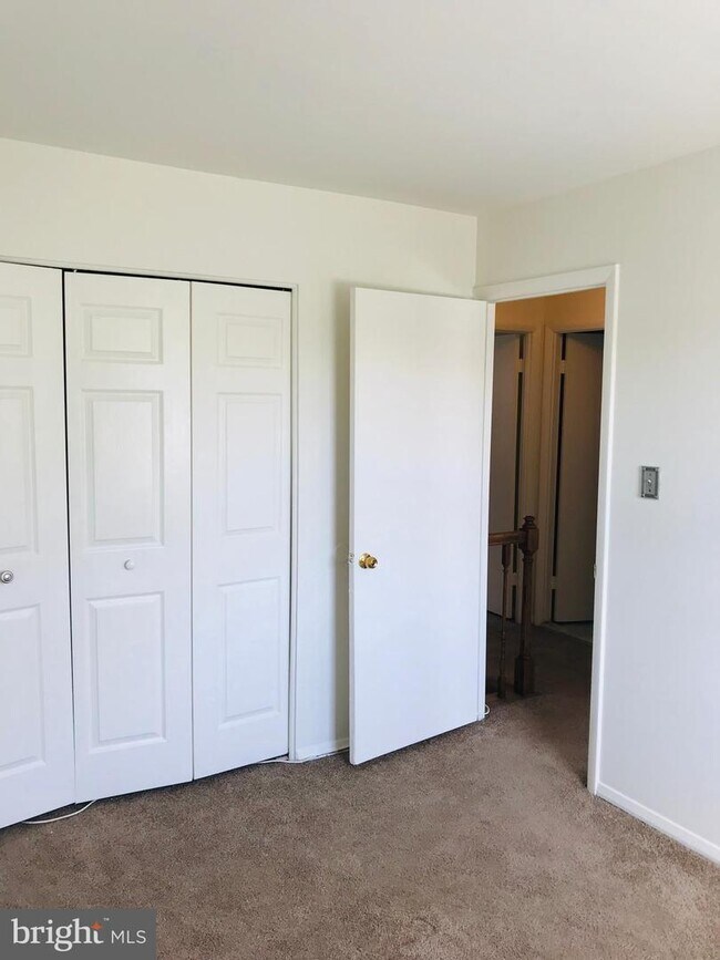 Foto del edificio - 754 Wilton Farm Dr