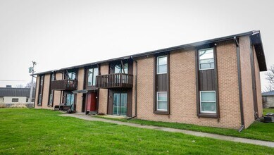 Building Photo - 2500 Wheeling Ave