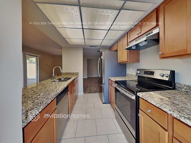 Foto del edificio - 1030 Oakwood Dr