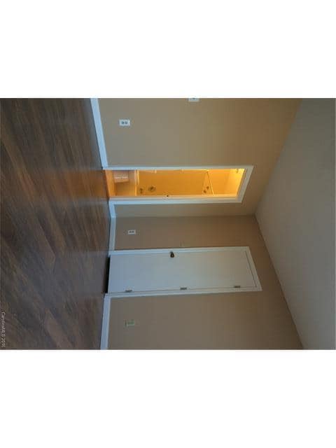 Building Photo - 9619 Vinca Cir