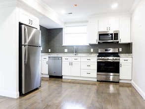 Building Photo - 1584 Tremont St