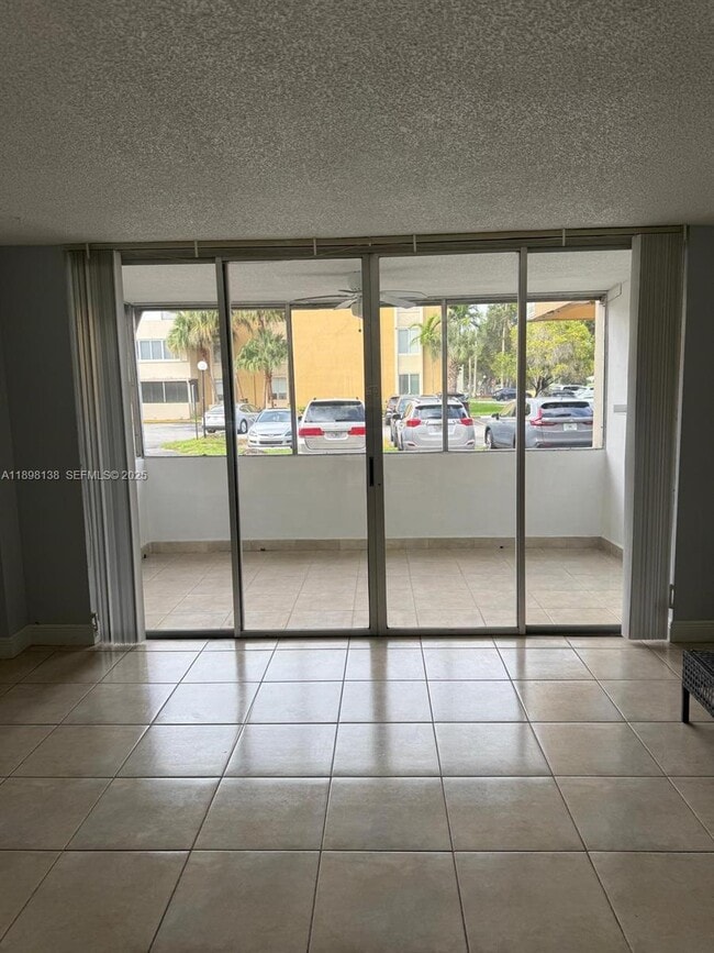 Building Photo - 6831 SW 147th Ave