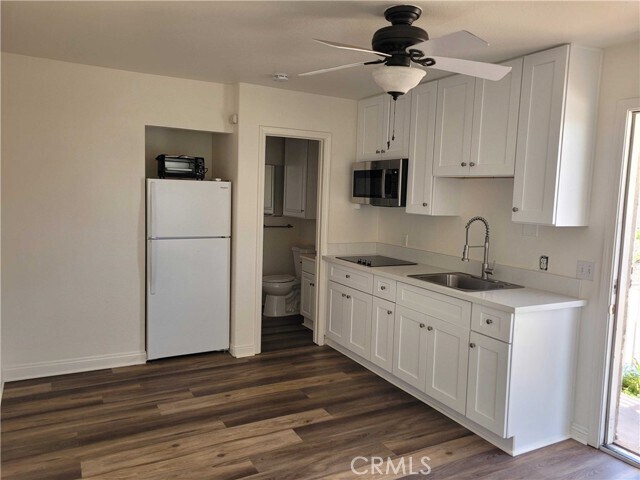 Building Photo - 16720 Skycrest Dr