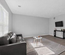 Building Photo - 2932 Carnaby St