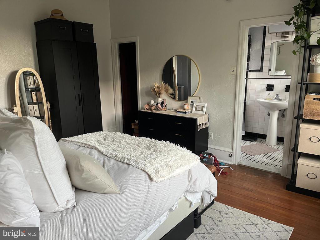 Foto principal - 335 S 4th St