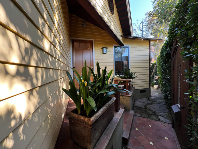 Front porch looking South - 1332 Electric Ave