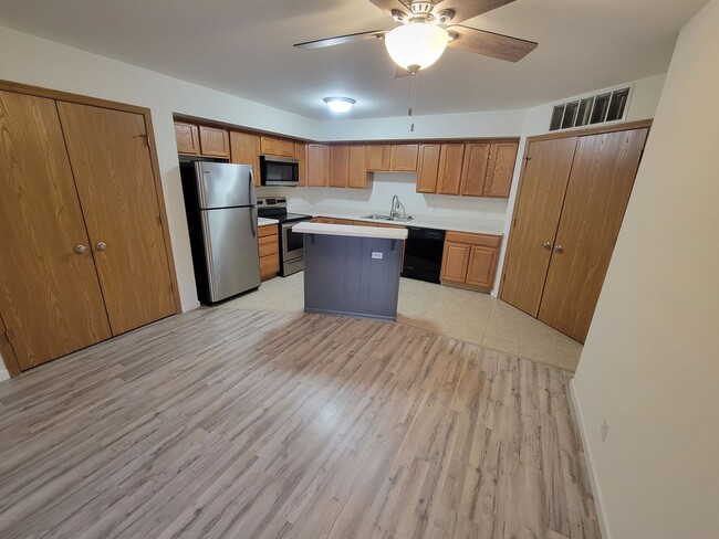 Interior Photo - Hidden Oaks Apartments