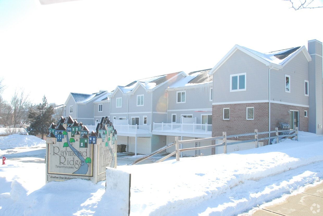 Primary Photo - Westchester Townhomes