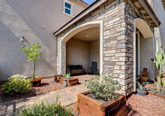 Foto del edificio - 6642 Bristle Falls St