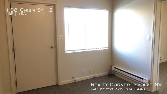 Building Photo - Remodeled Downstairs Apartment in Reno