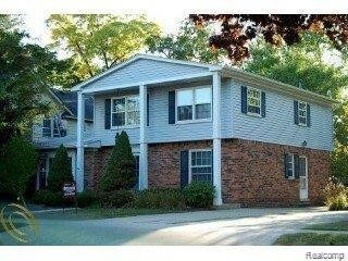 Primary Photo - 932 Pierce St