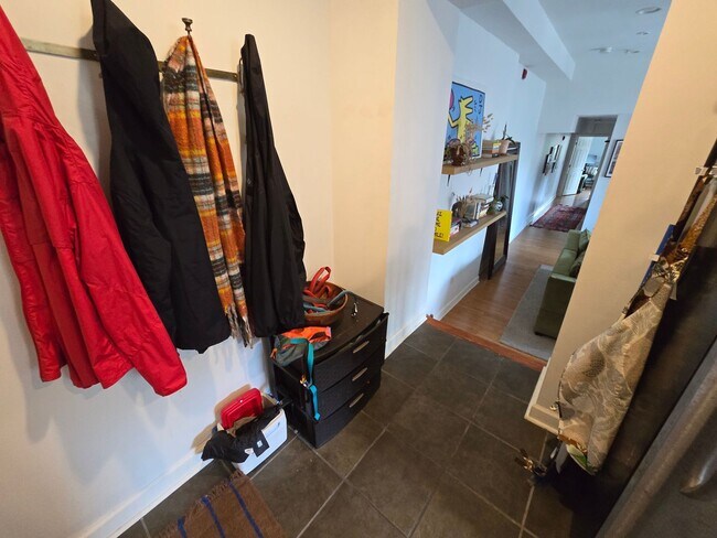 Foto del edificio - 626 S 12th St