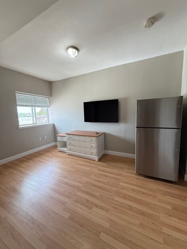 Foto del edificio - 312 Shirley St