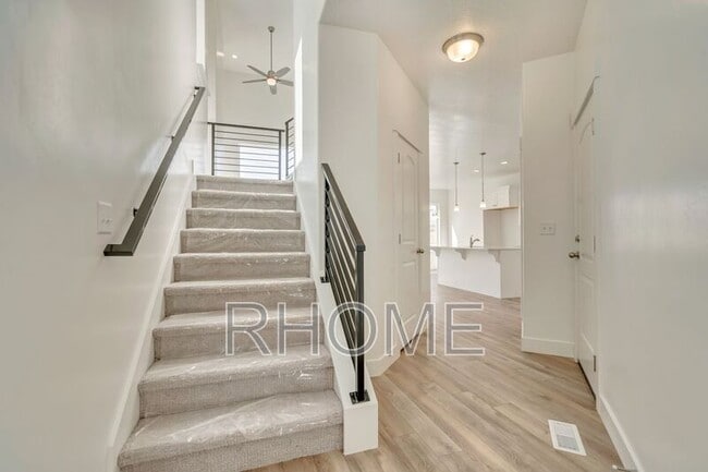 Building Photo - 16106 S Bodmin Way