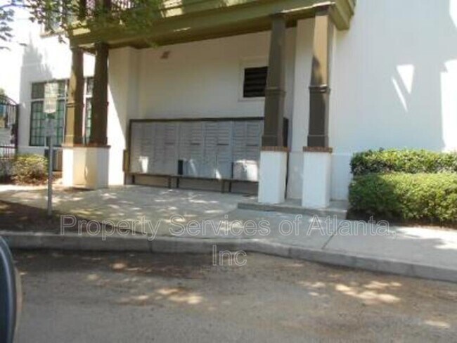 Foto del edificio - 943 N Ormewood Park Dr SE