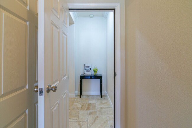 Foto del edificio - 171 Fennel Ct