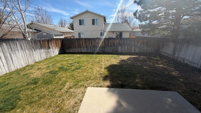 Building Photo - 777 Wagon Dr