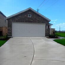 Building Photo - 9039 Marbled Duck Dr