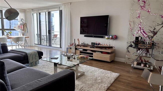 Foto del edificio - 20225 NE 34th Ct