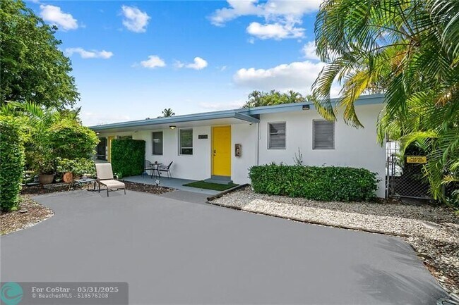 Foto del edificio - 640 NE 16th St