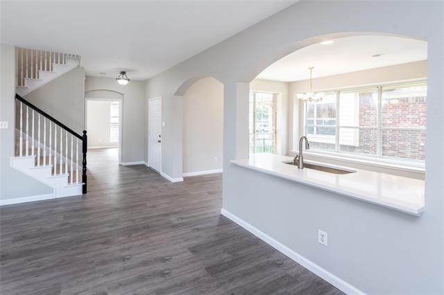 Foto del edificio - 13598 Valley Mills Dr