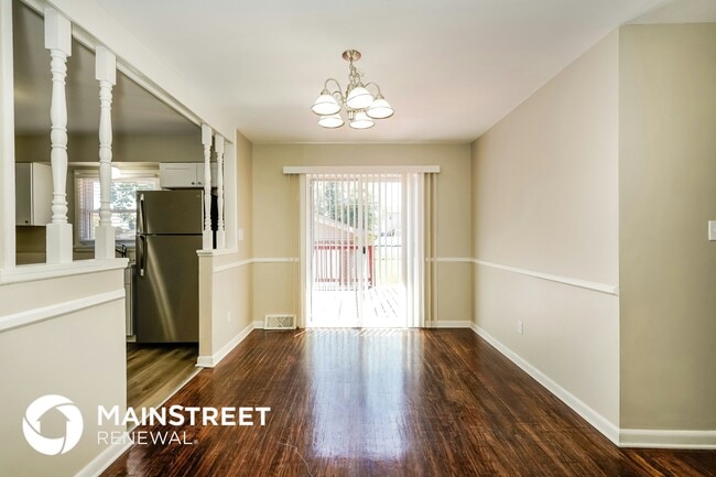 Building Photo - 4401 Charlotte Ann Dr