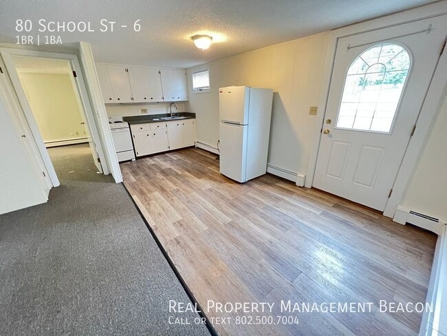 Building Photo - 80 School St