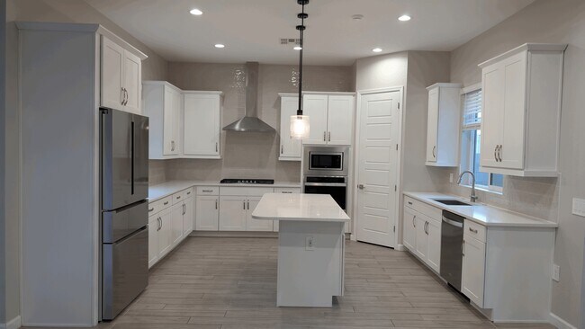 Foto del edificio - 4854 E Shady Glen Ave