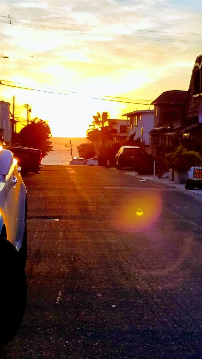 Beach View from the Street - 441 36th St