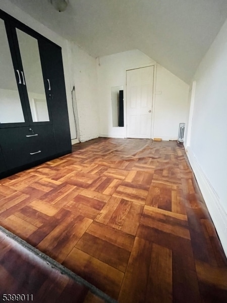 Building Photo - 123 Cherry St