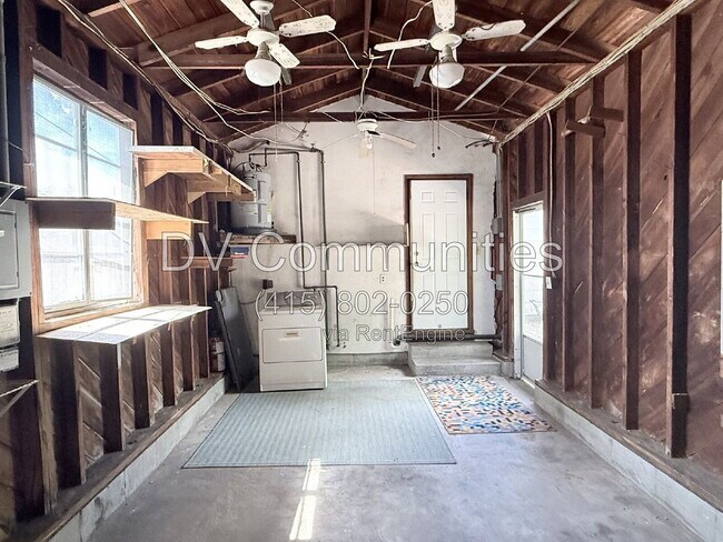 Foto del edificio - 4935 Emerson Ave S